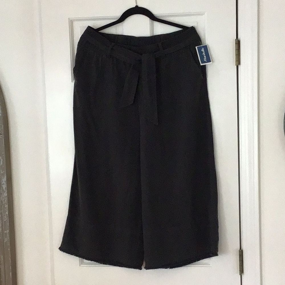Women’s Black Wide-Leg Tie-Waist Pants